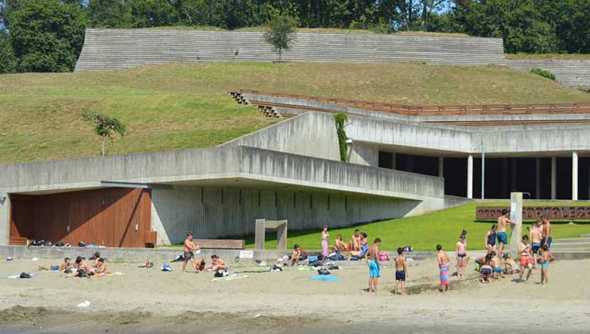 Desde su apertura, han sido muchos los vecinos que lo han visitado, procedentes del propio municipio, de la comarca y de otros puntos de Galicia. Es uno de los lugares m&aacute;s concurridos de la comarca, y no es de extra&ntilde;ar: cuenta con una playa fluvial ideal para pasar un buen d&iacute;a de verano, terrazas desde donde contemplar las aguas del r&iacute;o Mi&ntilde;o, y el antiguo fuerte en lo alto con sus impresionantes murallas. Sin duda, un lugar para redescubrir cada primavera y cada verano.